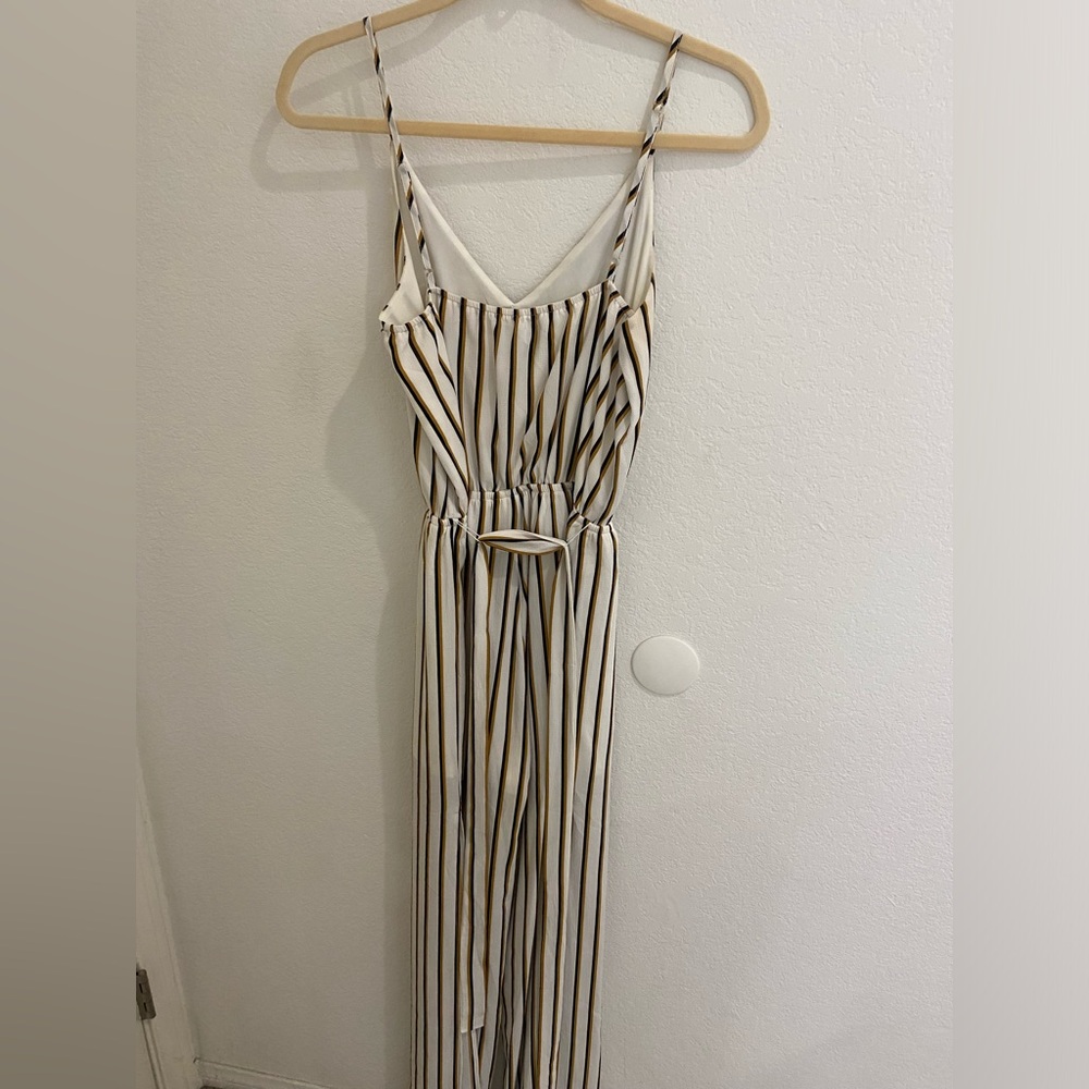 Sleeveless Tie Waist Jumpsuit - Picture 5 of 5
